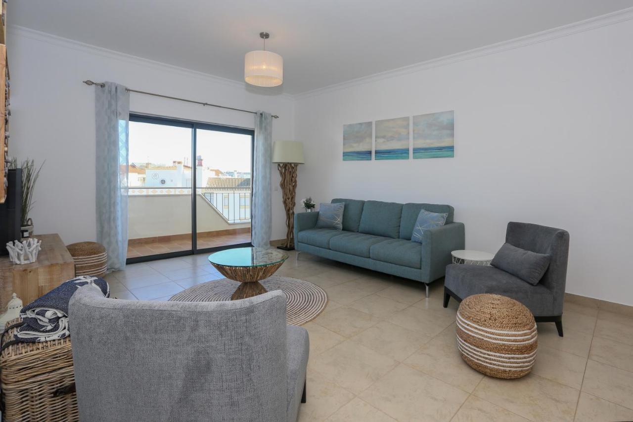 3 Bedroom Apartment With Indoor Pool Central Lagos Exteriér fotografie
