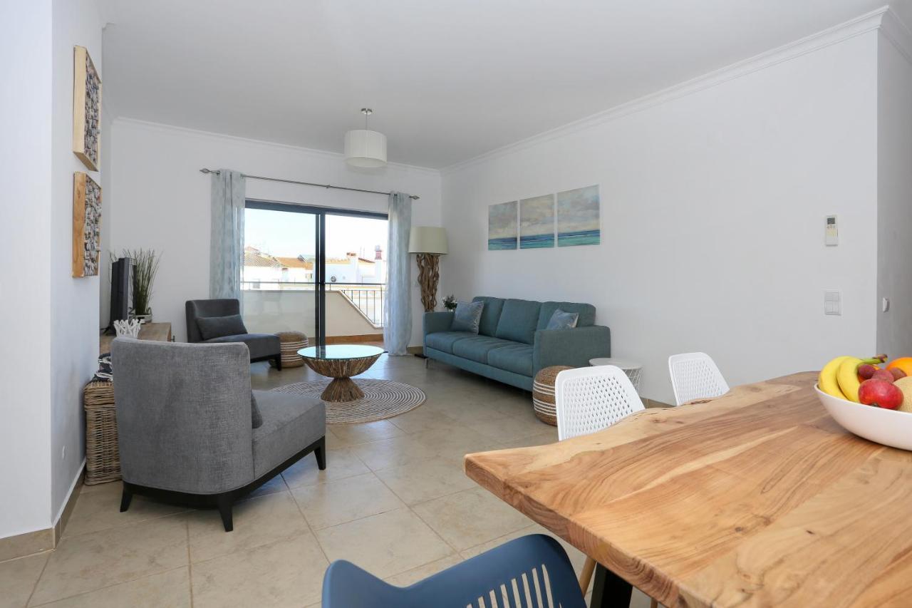 3 Bedroom Apartment With Indoor Pool Central Lagos Exteriér fotografie