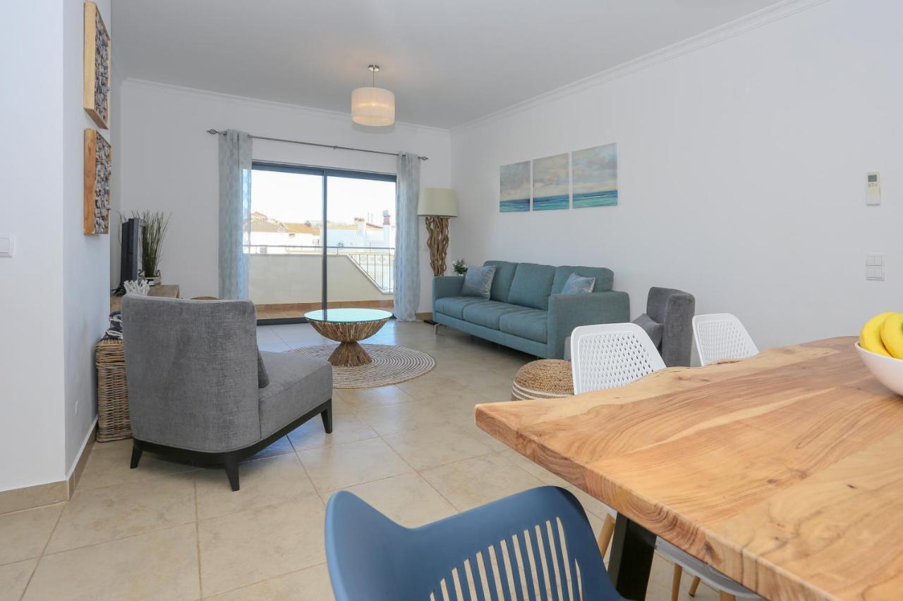 3 Bedroom Apartment With Indoor Pool Central Lagos Exteriér fotografie
