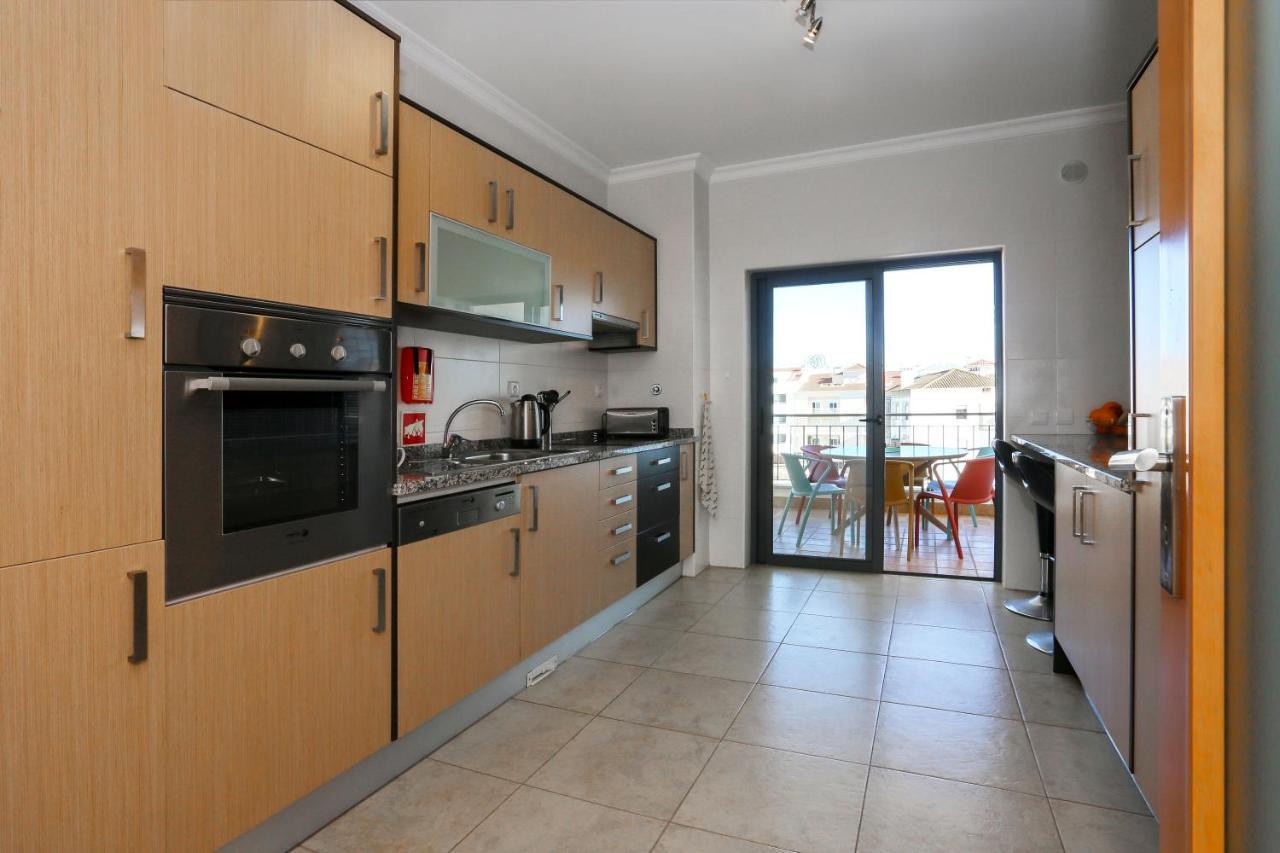 3 Bedroom Apartment With Indoor Pool Central Lagos Exteriér fotografie