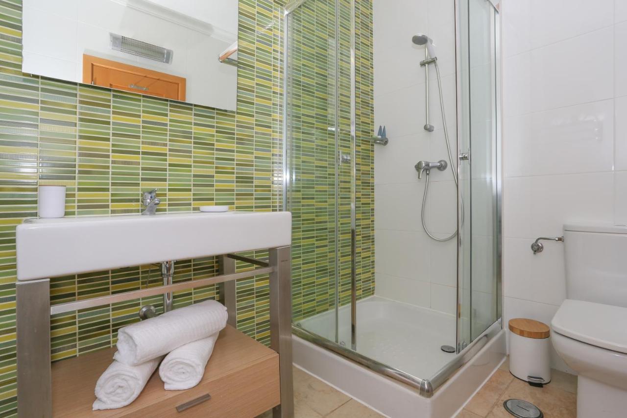 3 Bedroom Apartment With Indoor Pool Central Lagos Exteriér fotografie