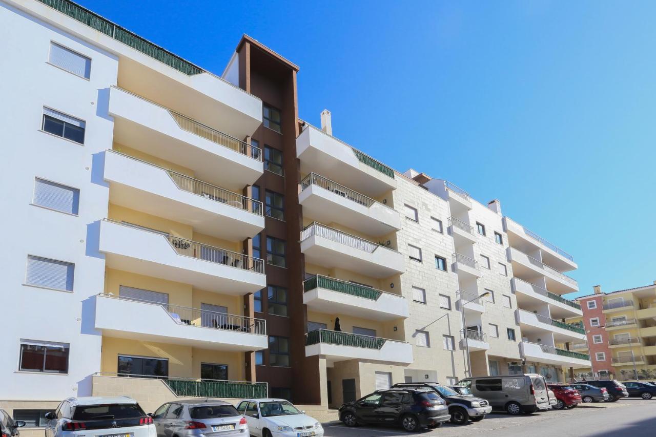 3 Bedroom Apartment With Indoor Pool Central Lagos Exteriér fotografie