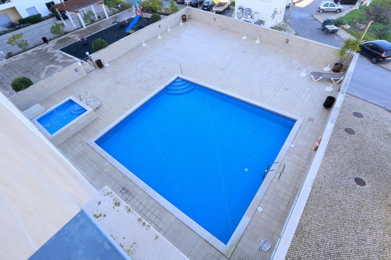3 Bedroom Apartment With Indoor Pool Central Lagos Exteriér fotografie