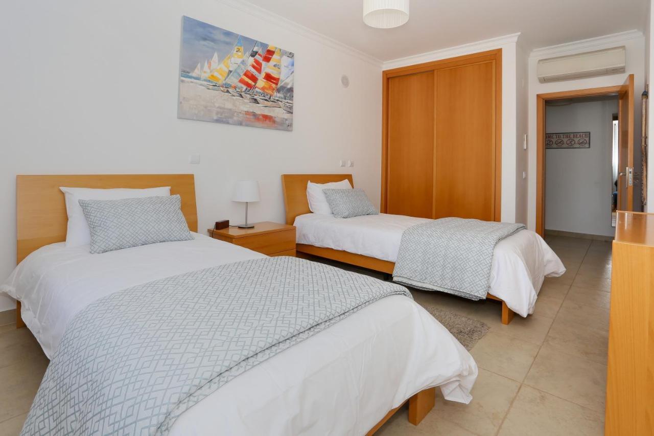 3 Bedroom Apartment With Indoor Pool Central Lagos Exteriér fotografie