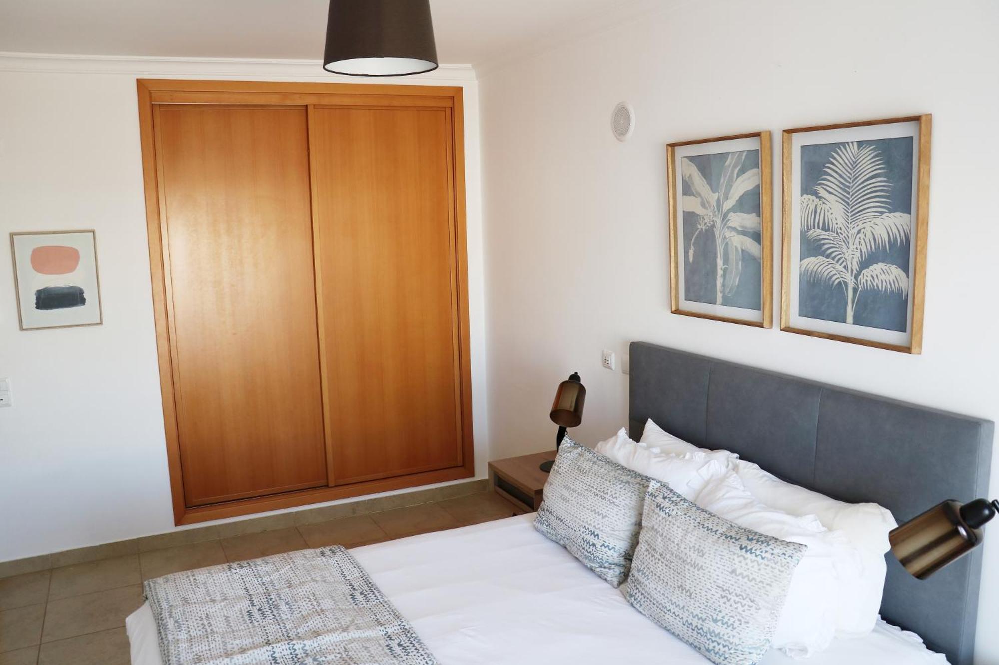 3 Bedroom Apartment With Indoor Pool Central Lagos Exteriér fotografie